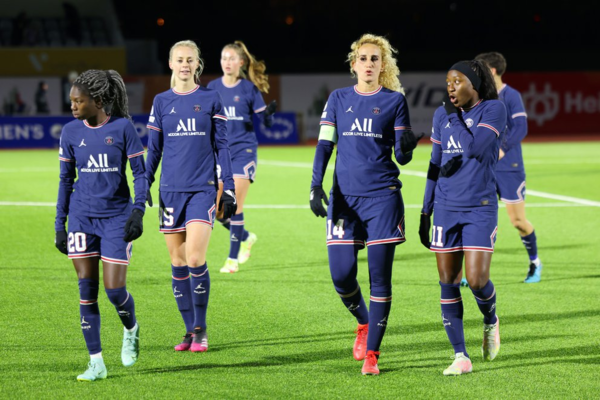 Detuvieron a una futbolista del PSG por un violento ataque a una compañera - Megacadena — Últimas Noticias de Paraguay