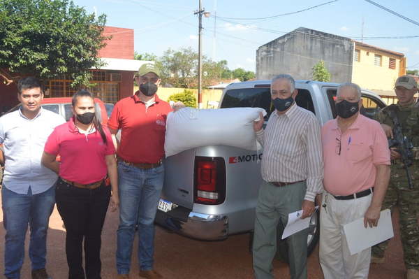 En el marco la diversificación agrícola, MAG entrega semilla de Cañamo Industrial a socios de APACACU - Noticiero Paraguay