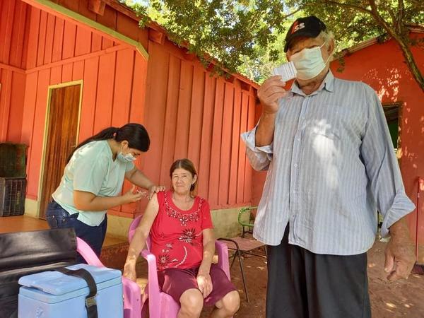 Promocionan campaña de vacunación en Coronel Oviedo – Prensa 5