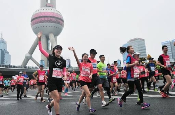 Diario HOY | Shanghái pospone indefinidamente su maratón por los rebrotes en China