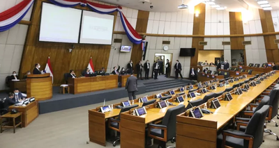 Diputados aceptan recortes en Educación y más dinero irá para partidos políticos - Noticiero Paraguay