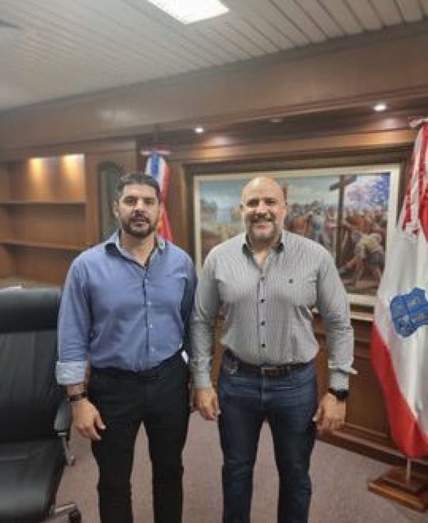 Dr. Carlos Morínigo, ex ministro de Salud, nuevo director de Policlínico Municipal asunceno