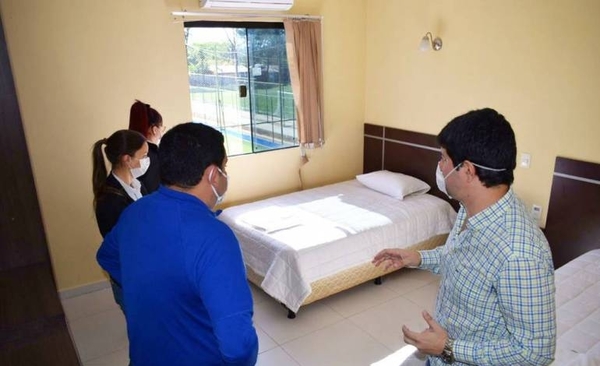 Diario HOY | Hoteleros rechazan proyecto que establece zonas exclusivas para vacunados
