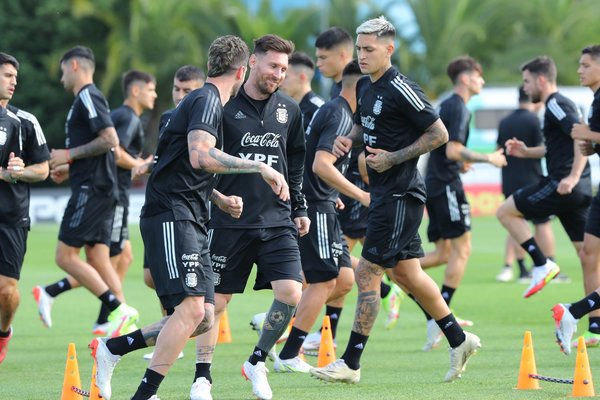 Messi se perfila como titular ante Uruguay