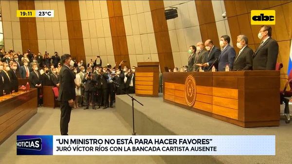 Juró Víctor Ríos y legisladores de la bancada cartista no participaron del acto - ABC Noticias - ABC Color
