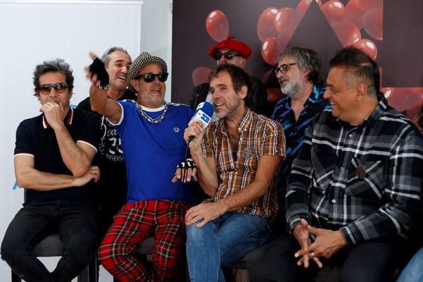 Los Auténticos Decadentes desentrañan su “ADN” en su 35 aniversario - Mundo - ABC Color