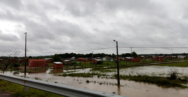Tras intensas lluvias, varias viviendas quedaron inundadas en Concepción