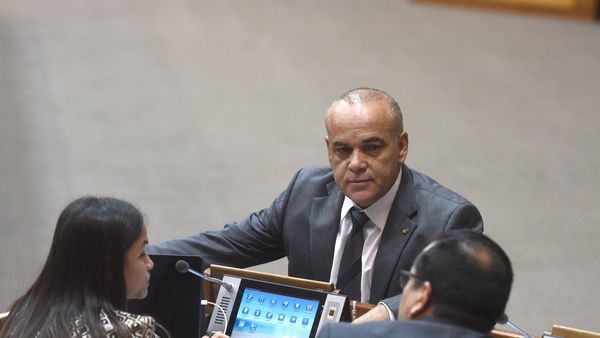 Presentan llamativa pérdida de investidura