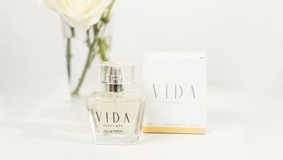 Vida: primer eau de parfum de calidad internacional hecho en Paraguay (con mano de obra paraguaya)