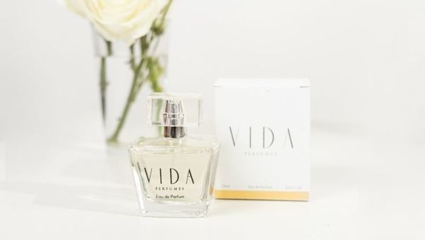 Vida: primer eau de parfum de calidad internacional hecho en Paraguay (con mano de obra paraguaya)
