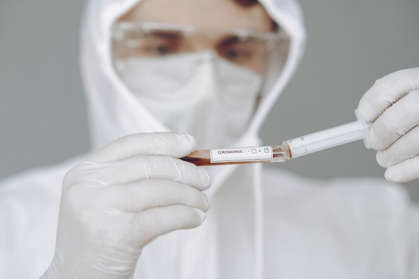 Retiran más de dos millones de test de covid en Estados Unidos por dar "falsos positivos" - .::Agencia IP::.