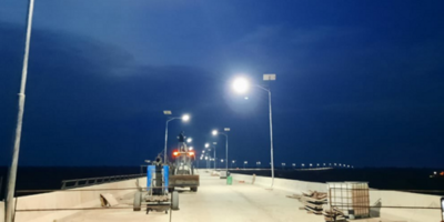 El puente más largo del Ñeembucú se ilumina sobre el Tebicuary