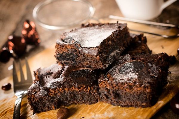 Celebre el Día Mundial del Brownie con esta sencilla receta del clásico postre de chocolate - Gastronomía - ABC Color