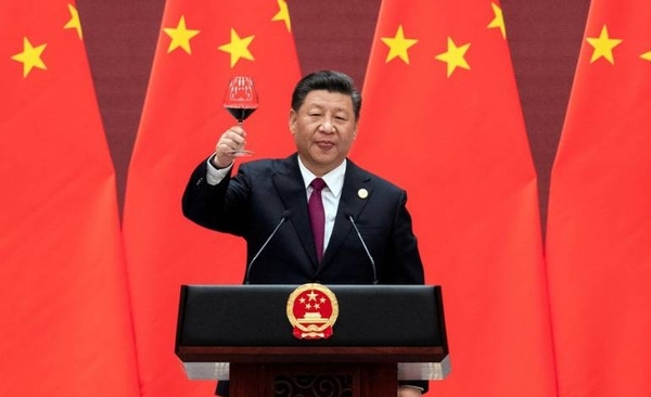 Diario HOY | Partido Comunista de China adopta resolución que afianza poder de presidente Xi