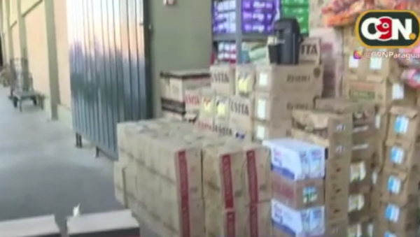 Diario HOY | Incautan productos de contrabando durante allanamientos en el Abasto Norte