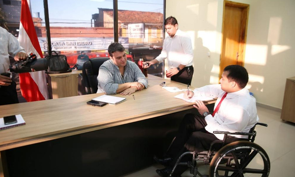 Marcos Benítez comienza su gestión al frente de la municipalidad de Coronel Oviedo - OviedoPress