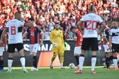 Disney cierra con el fútbol paraguayo
