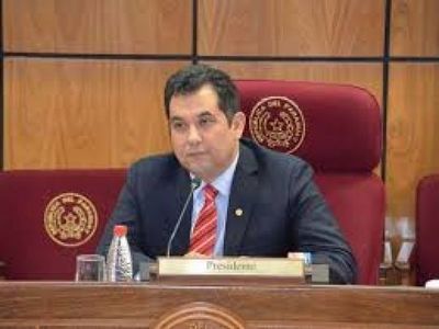 «Ministros de la CSJ deben concursar nuevamente a los años» según Arévalo