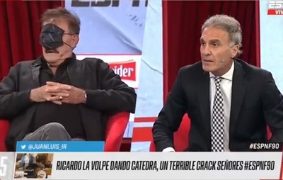 La Volpe recuerda "indisciplina" de Maradona y Ruggeri monta en cólera