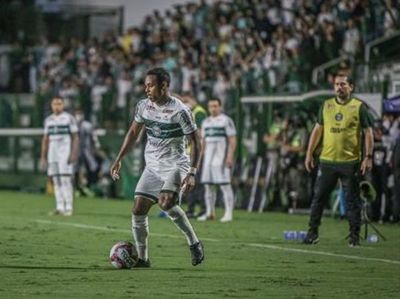 El Coritiba de Morínigo volvió a perder y postergó el ascenso - Fútbol Internacional - ABC Color