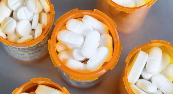 Tribunal de EEUU anula fallo contra Johnson & Johnson por crisis de opiáceos