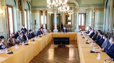 Gobierno y sector privado delinean estrategias ante eventual rebrote de Covid