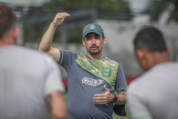 El Coritiba de Morínigo volvió a perder y extiende la espera del ascenso
