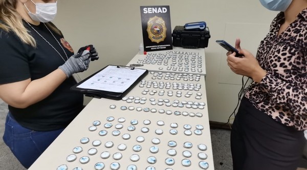 Silvio Pettirossi: Senad requisa cocaína oculta en botones de prendas de vestir que tenían como destino África