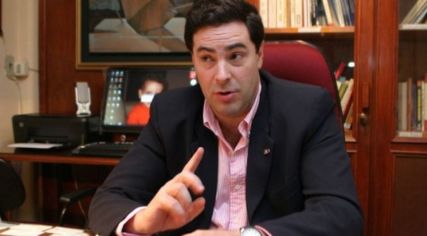 Ministros de la CSJ declarados inamovibles deben ir a juicio político, afirmó abogado Hugo Estigarribia - ADN Digital