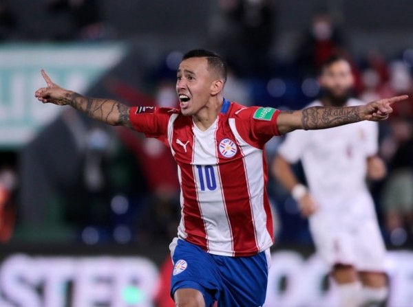 ¡Alineación confirmada de la Albirroja para enfrentar a Chile!