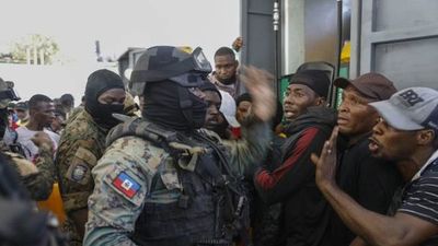 EEUU exhorta a sus ciudadanos a salir de Haití ante crisis