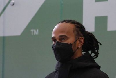 Hamilton ante un panorama sobrío ante Verstappen en Brasil