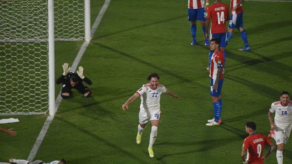 Paraguay cae con Chile y da otro paso hacia la eliminación