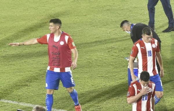 Romero: “Vamos a seguir intentando mientras haya chances” - Fútbol - ABC Color