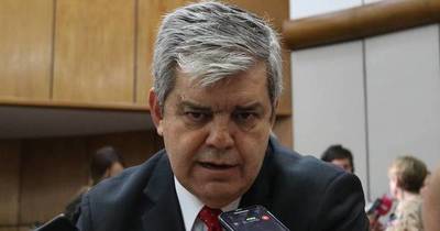 La Nación / “No se puede expropiar a favor de invasores ilegales”
