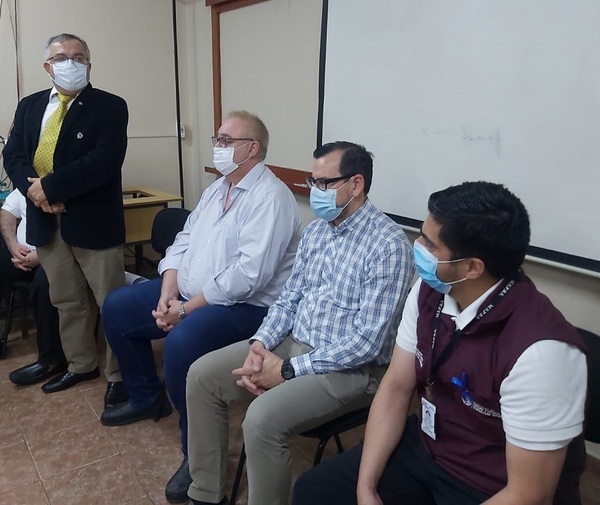 González Vaesken instala a político colorado en la dirección de la Décima Región Sanitaria - La Clave