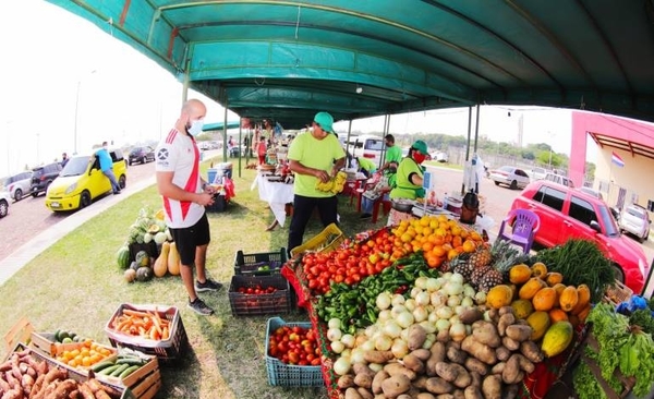 Diario HOY | Feria granjera concluye hoy en la Costanera de Asunción
