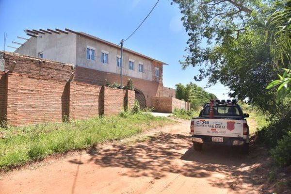 Procesan a tres alemanes por muerte de científico y su hija