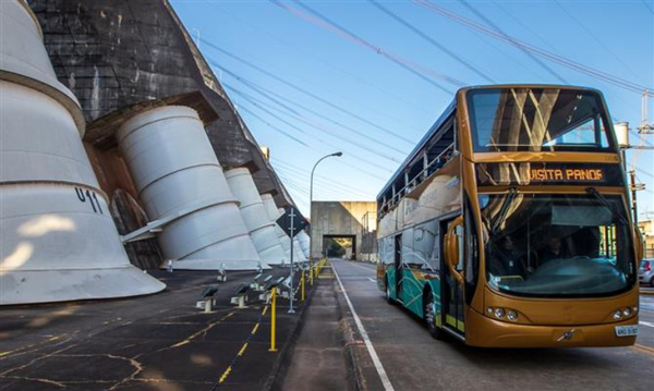 Se espera gran movimiento de turistas en la región durante feriado brasilero - La Clave