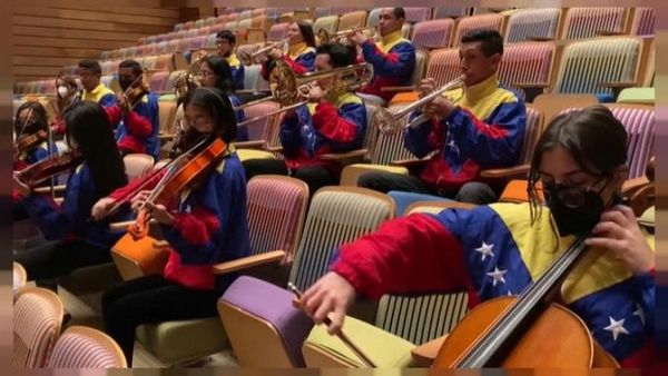 Venezuela lista para lograr el récord Guinness de la orquesta más grande del mundo