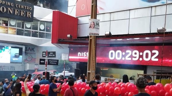 Black Friday en CDE inicia con gran afluencia de compradores