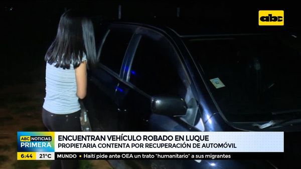 Encuentran abandonado el Toyota IST robado, la chapa estaba adentro y llevaron el autoradio - ABC Noticias - ABC Color