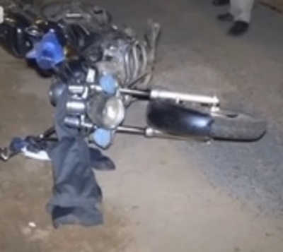 Motociclista fallece al chocar contra cordón en San Lorenzo - Paraguay.com