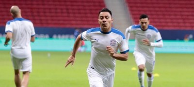 La Albirroja recupera a 'Pika' Lucena para el partido ante Colombia