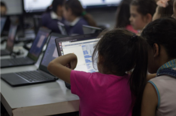 Diario HOY | Invitan al congreso KuñaFest Tech 2021