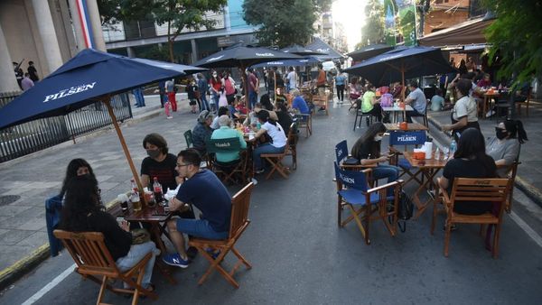 Gremios gastronómicos y hoteleros, en contra de sectorizar a no vacunados