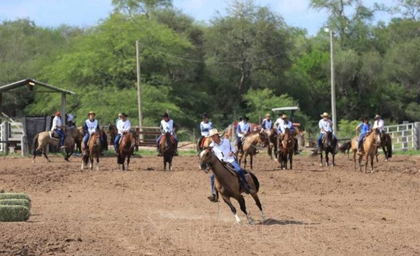 Diario HOY | Se pone en marcha el tercer Concurso Criollo de la Ganadera Sofía y Chajha