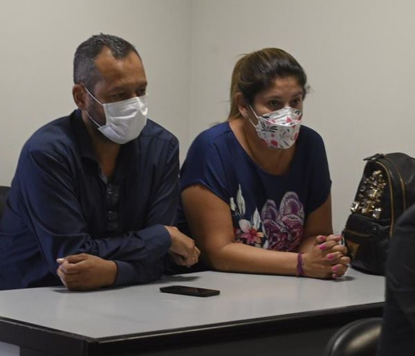 Expolicía y su esposa son condenados por enriquecimiento ilícito y lavado de dinero - Periodísticamente - ABC Color