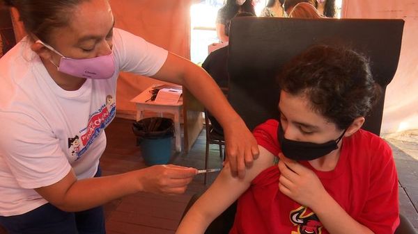 “Vacunación anticovid en tu barrio” sigue fortaleciéndose en Central - Nacionales - ABC Color