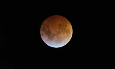Capa superior del suelo de la Luna contiene suficiente oxígeno para millones de personas, revelan | Ñanduti